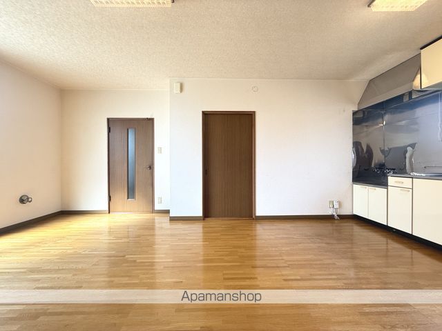 エクセラン本町の内装写真