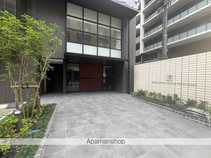 エステムコート名古屋ＴＷＩＮ　ＷＥＳＴ[1K/23.74m2]のエントランス