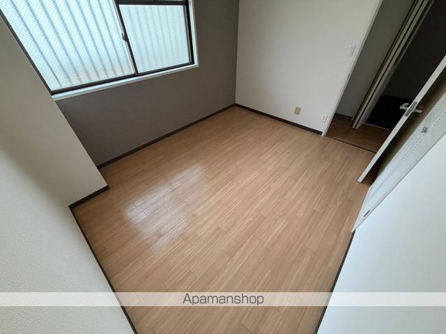 ローレル西緑丘の内装写真
