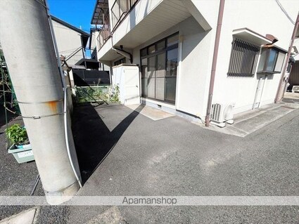 岡山県倉敷市沖[3K/59.78m2]の駐車場