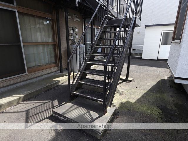 末広コーポの玄関写真