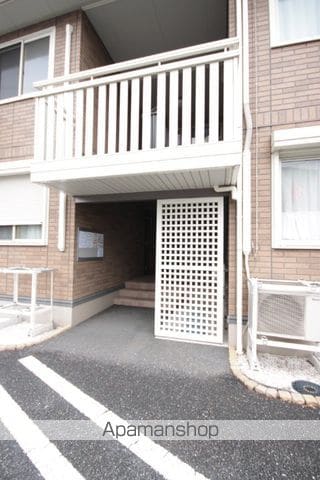 ルミエールの玄関写真