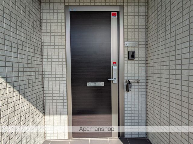 京王電鉄京王線 西調布駅 徒歩7分 2階建 築13年の玄関写真
