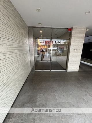 東京都立川市柴崎町３丁目[1LDK/42.32m2]のエントランス