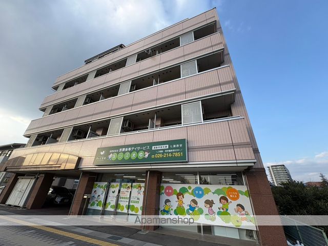 ラピッズセブンビルの外観写真