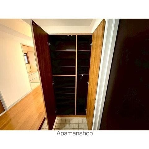 ミリアン宮前の内装写真