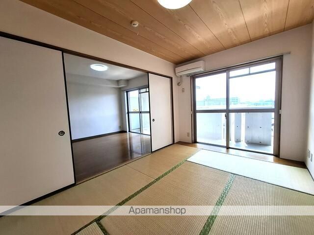 ソシア勝見田の内装写真