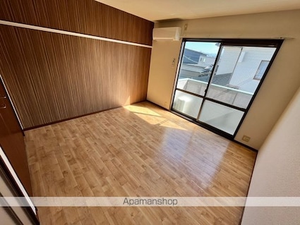 アヴァンツァーレ浦田[1K/24.92m2]のリビング・居間