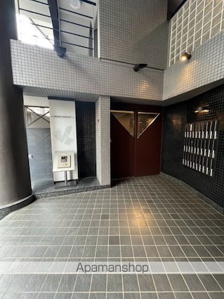 東京都杉並区和泉４丁目[1K/17.4m2]のロビー