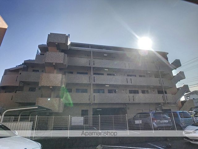 ゆたか台マンションの外観写真