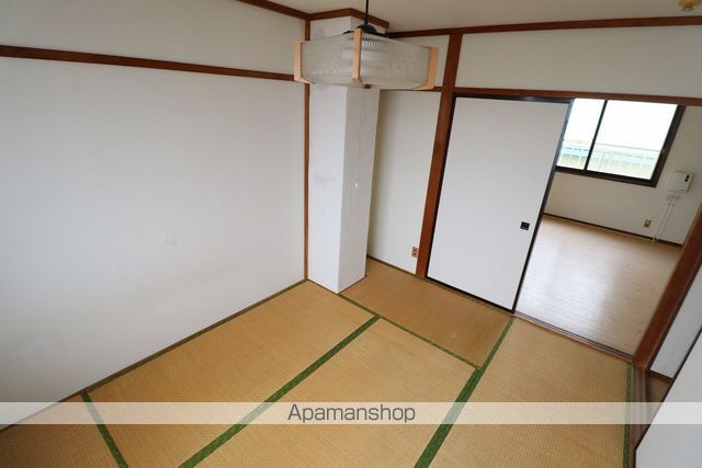 フェイス平和通の内装写真