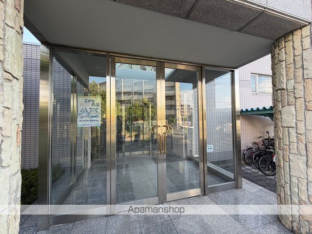 大阪モノレール本線 少路駅 徒歩13分 7階建 築30年の玄関写真