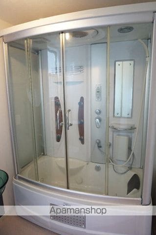 クラレーザの内装写真