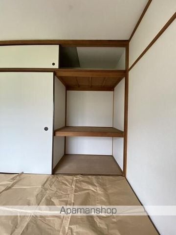 東高森団地13号棟の内装写真