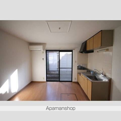 DUPLEX 国王7Aの内装写真