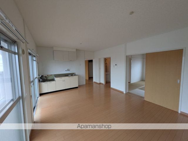 仁田脇マンションの内装写真