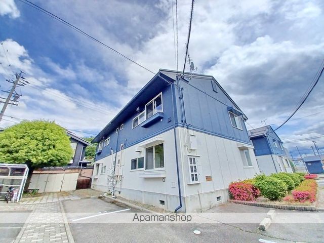 クレストファイブ Dの外観写真
