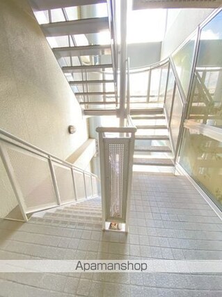 和歌山県和歌山市板屋町[店舗/40.8m2]の共用部1
