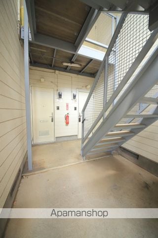 第三メゾンサエキの玄関写真