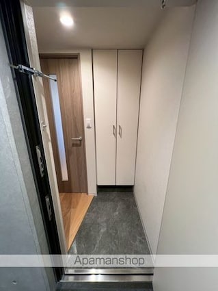 東京都中野区弥生町１丁目[1LDK/30.72m2]の玄関