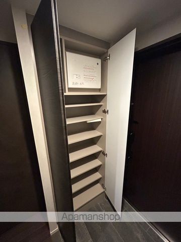 MOCXION PREMIUM四谷大京町の内装写真