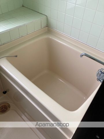泉屋ビルの内装写真