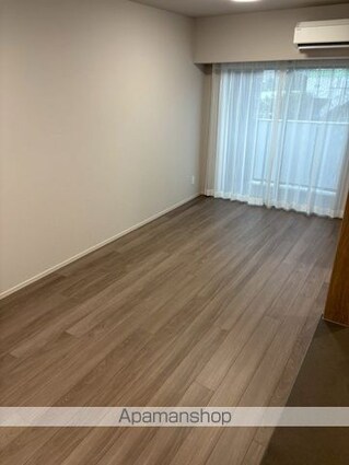 クレストコート中野富士見町[2LDK/50.12m2]のリビング・居間