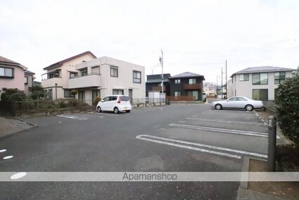 プログレッソ　ＡＢ[1DK/28m2]の駐車場