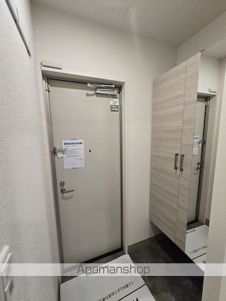 Ｄーｒｅｓｉｄｅｎｃｅ曙町１丁目[1LDK/36.88m2]の玄関