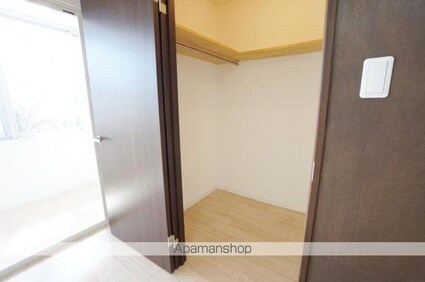 ＩＥＫＩビル[1LDK/83.39m2]の収納