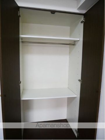 藤和シティホームズ新宿余丁町[2LDK/50.96m2]の収納