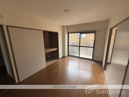 アンビエンテ高岡[3DK/55m2]のリビング・居間