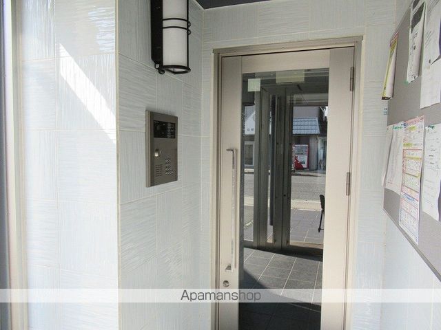 ASSURANCE本町通の玄関写真