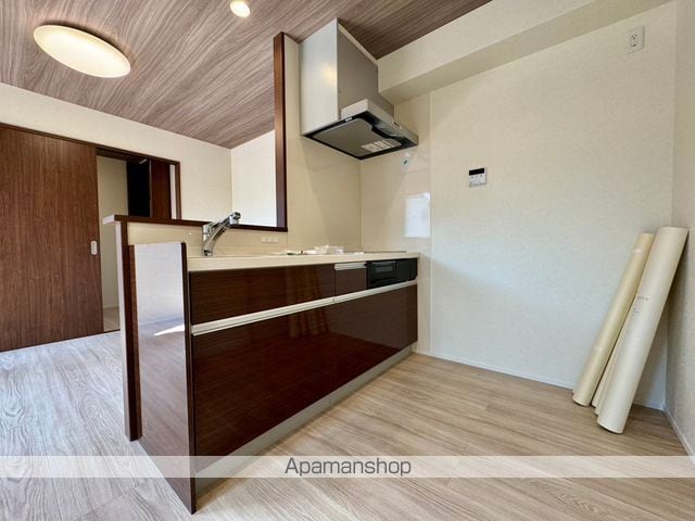 エスコンディーテ銀杏町の内装写真