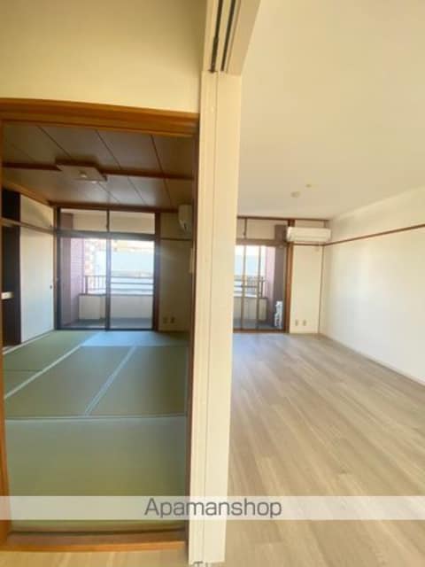 和歌山県和歌山市小松原６丁目[1LDK/53m2]の内装3