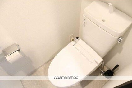 ジェノヴィア新宿早稲田グリーンヴェール[1K/25.59m2]のトイレ