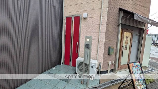 高殿サンクの玄関写真