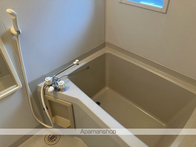 ディアス松山A棟の内装写真