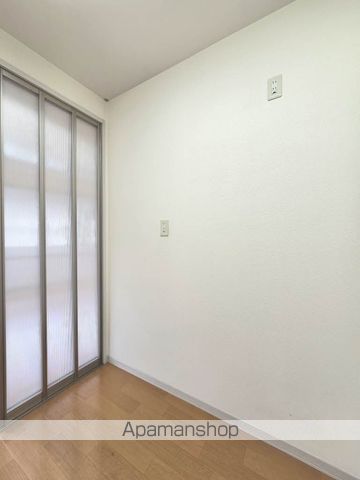 ハイツ樫の前B棟の内装写真
