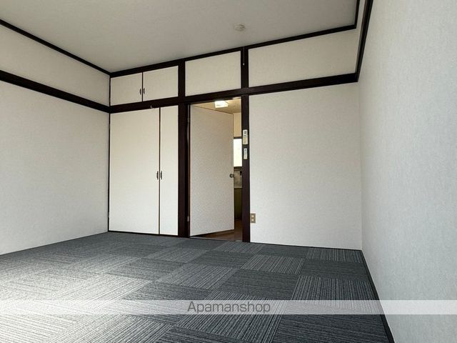コーポ宮城野原A棟の内装写真