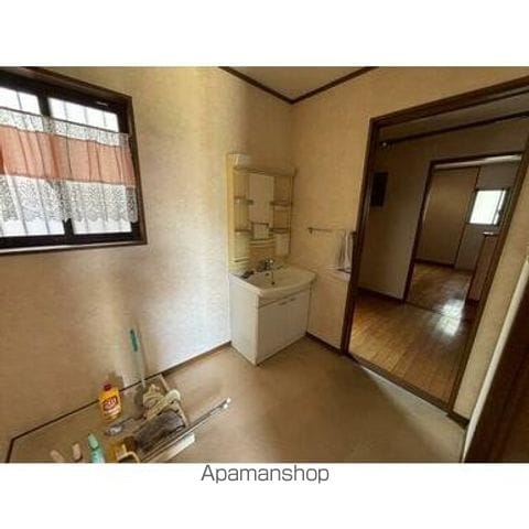 鹿児島市唐湊線 高見橋駅 徒歩61分 2階建 築26年の内装写真