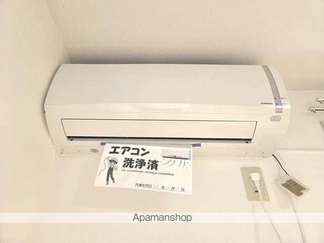 ハイツ樫の前B棟の内装写真