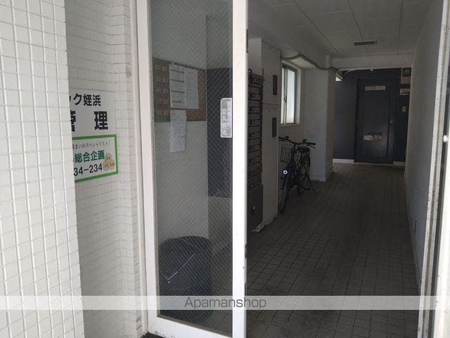 レトリック姪浜の玄関写真