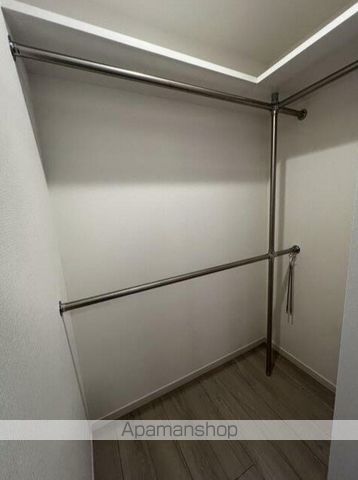 クレストコート南長崎の内装写真