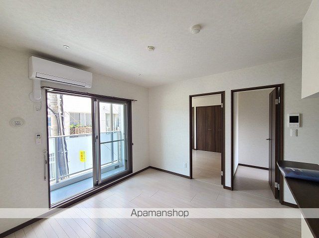 PERAMANENTEの内装写真