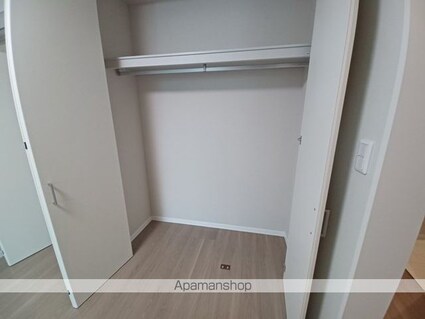 シャーメゾン　エルーラ[1LDK/44.03m2]の収納