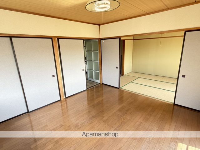 パークハイム栄の内装写真