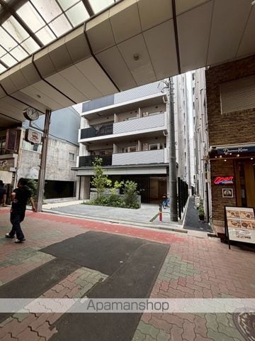 アーバネックス新御徒町駅前の玄関写真