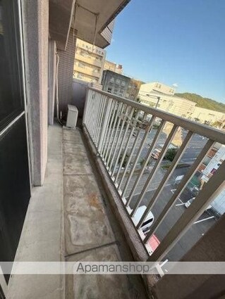 東一万ビル[1K/20m2]のバルコニー