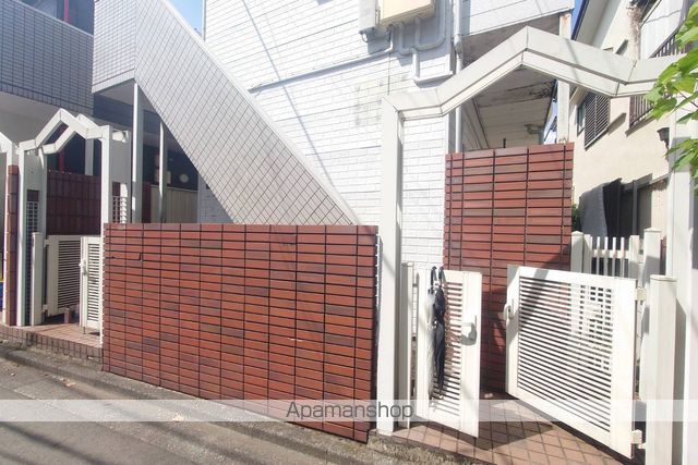 ライフピアオリーブの玄関写真